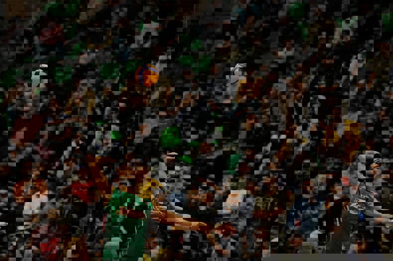 1960492