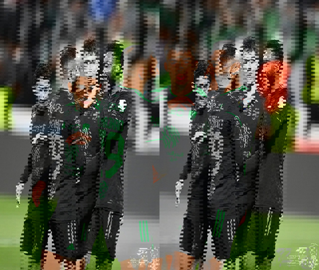 1960634