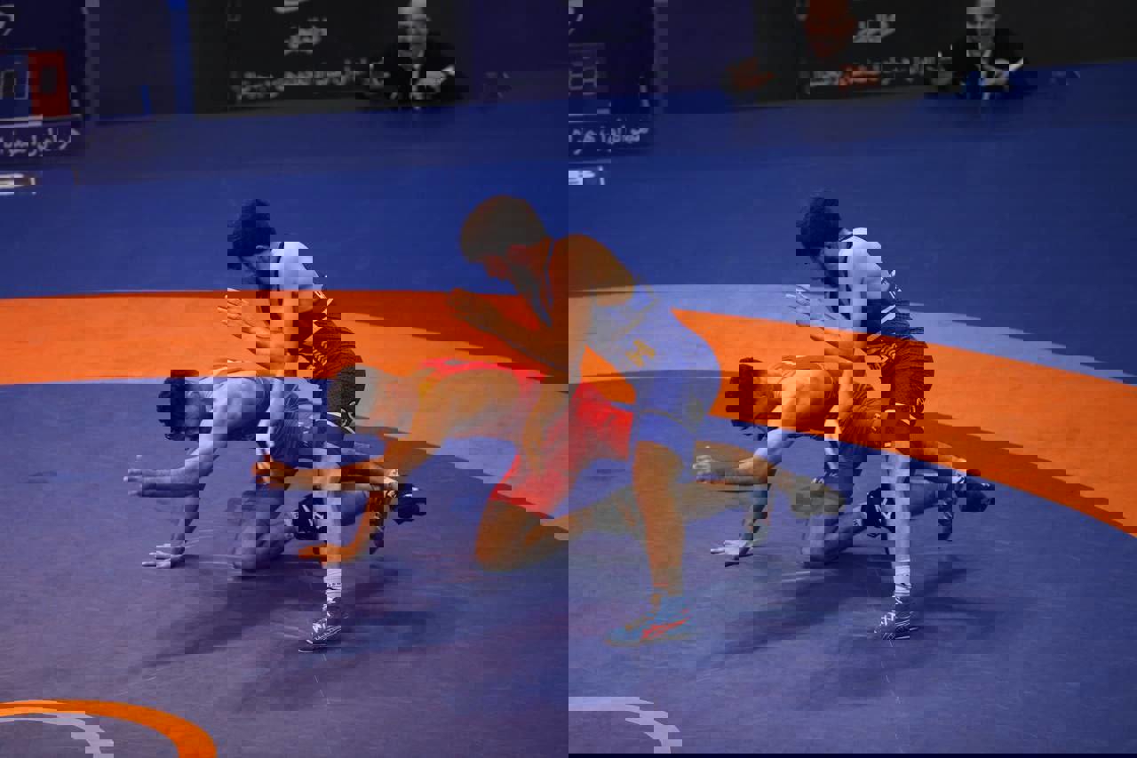1960939