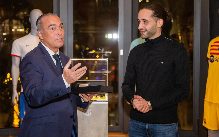 الماس بارسلونا فروخته شد: یک میلیون یورو