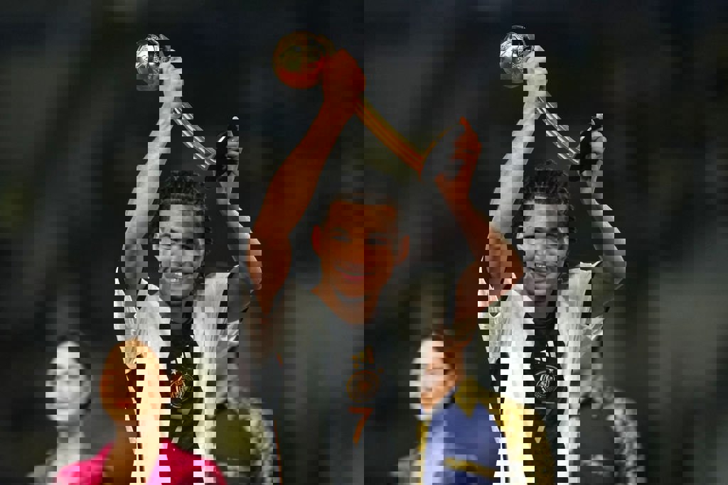 1961396