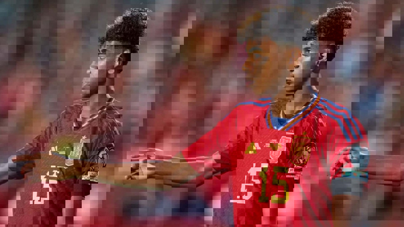 1962356