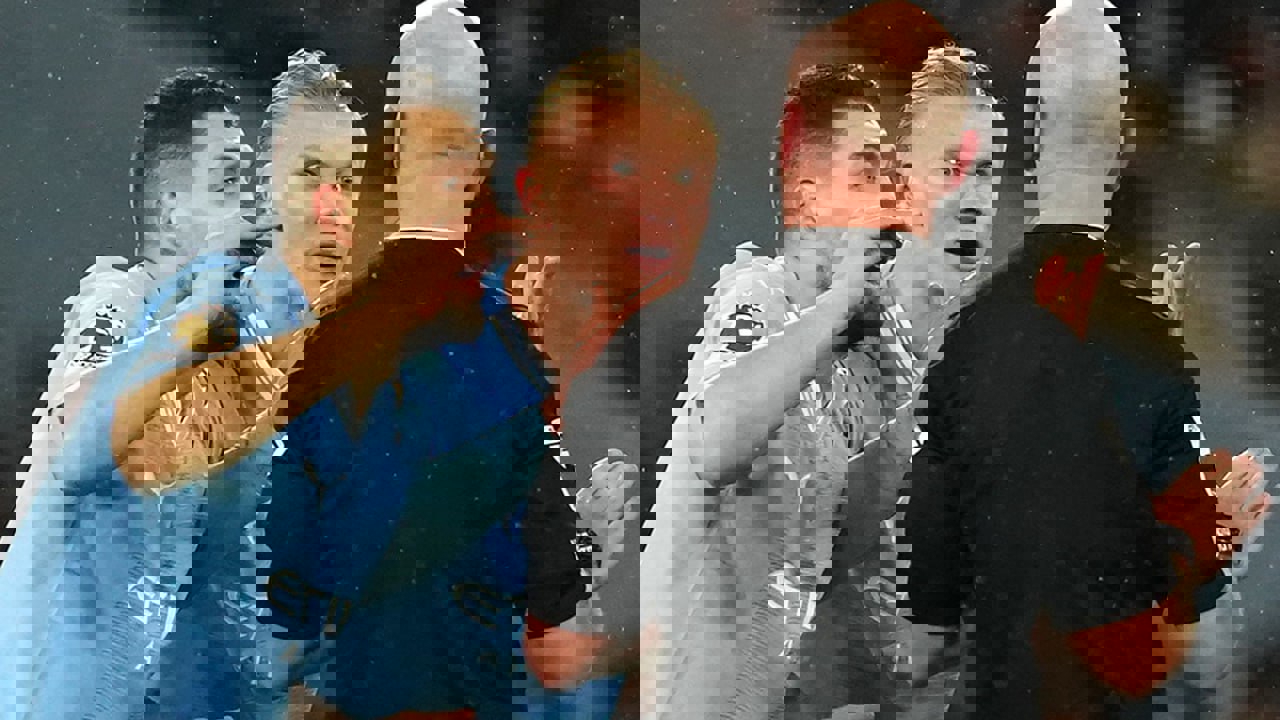 1962371