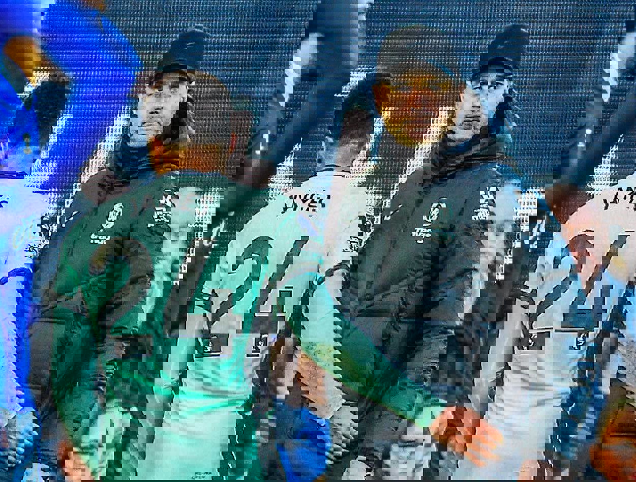 1964969