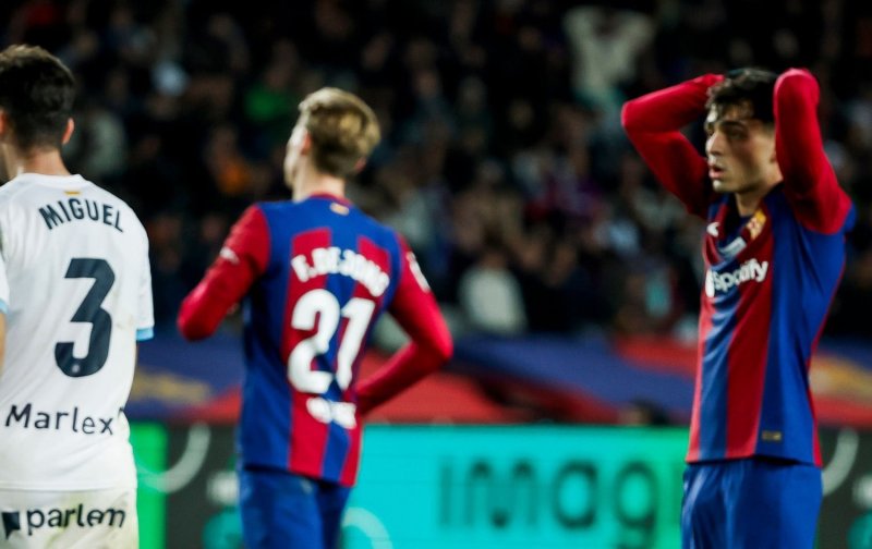 گزارش موندودپورتیوو / فاجعه دفاعی بارسا: ژاوی، راه را اشتباه می‌روی