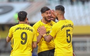 اعتراض سپاهان به داوری: همین امروز ‏VAR‏ بیاورید!‏