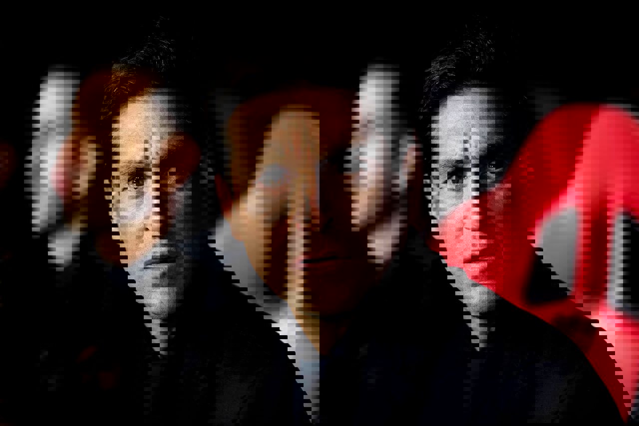 رسمی: مربی‌ سویا اخراج شد