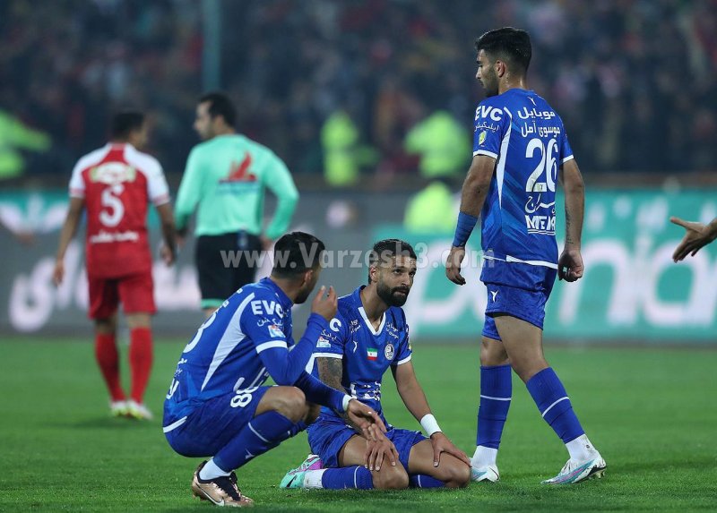 بهت و ناباوری پس از گل پرسپولیس (عکس)