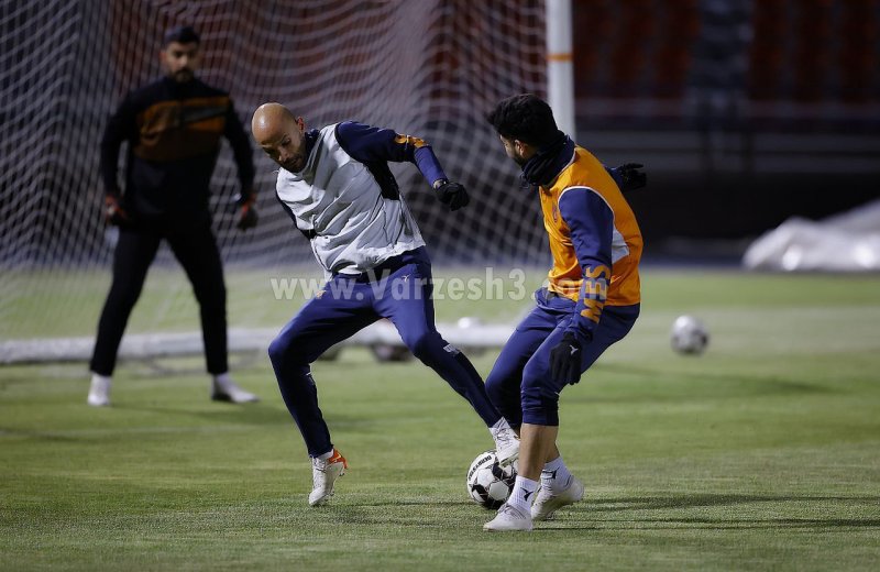 ساکت و مسیها در دمای صفر درجه! (عکس)