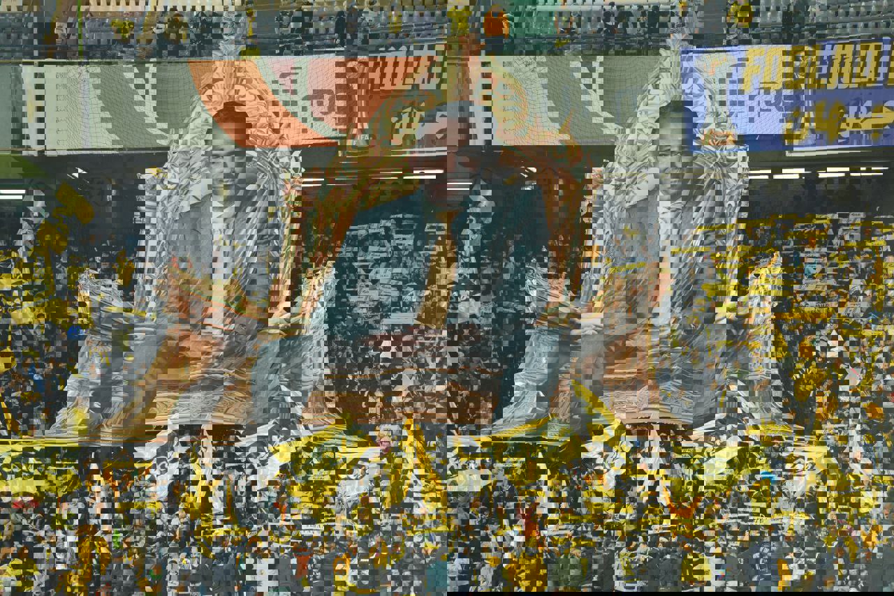 1969052