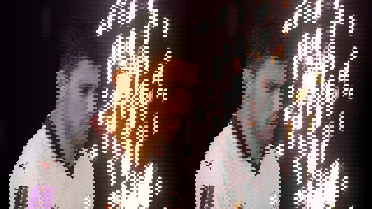 1969283