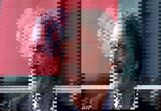 بند عجیب قرارداد انتقال یونایتد: حق حرف زدن ندارید!