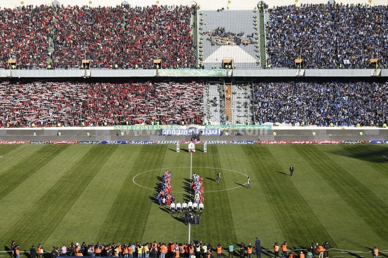 استقلال و پرسپولیس روی دست دولت باد کردند!