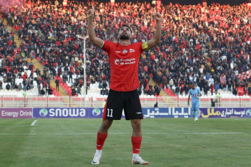 تراکتور 3 - 0 نفت آبادان: هجومی و سیری‌ناپذیر