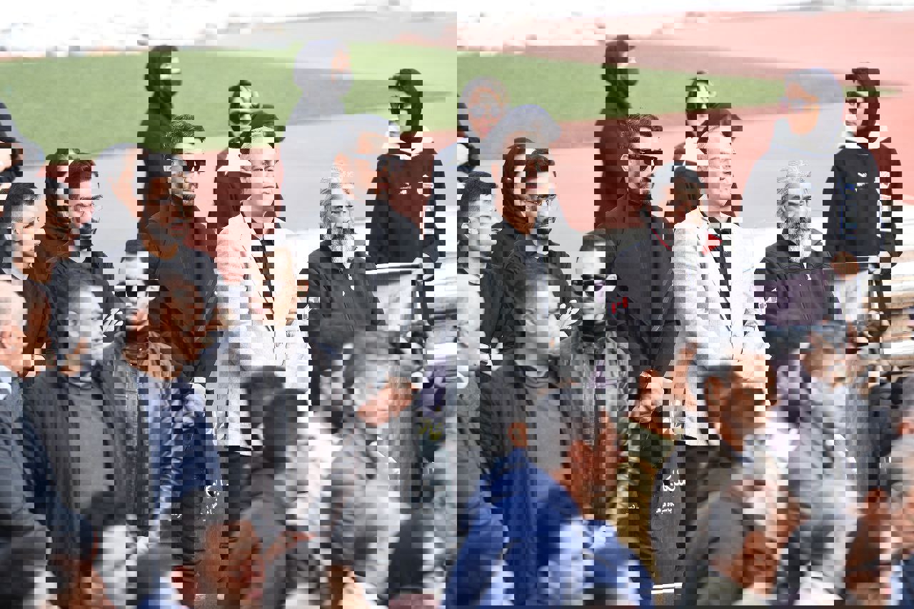 1973256