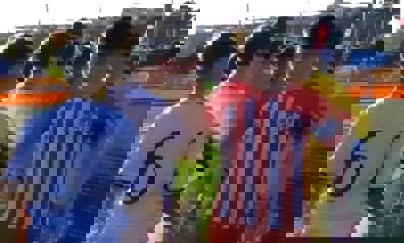 رفتار عجیب در دربی مادرید: حمله به جای دست دادن! 2