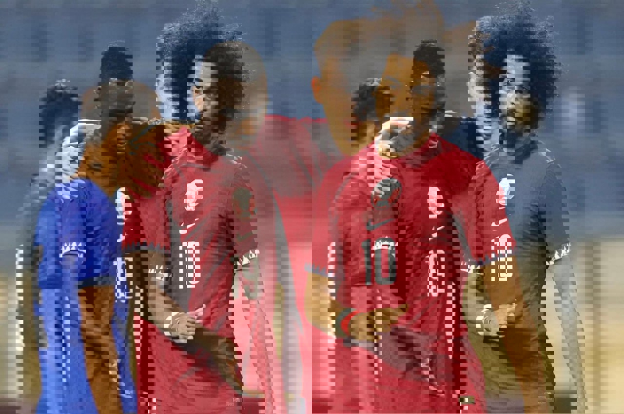 1973535