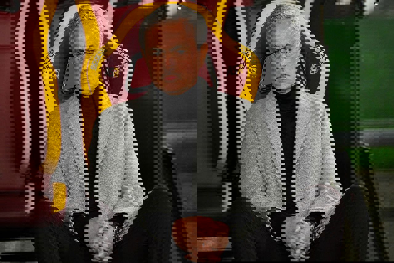 1974776