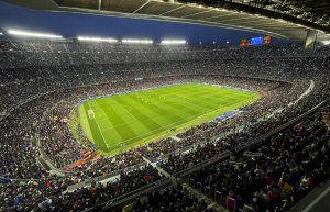پرتماشاچی‌ترین استادیوم دنیا: ورزشگاهی که تخریب شد