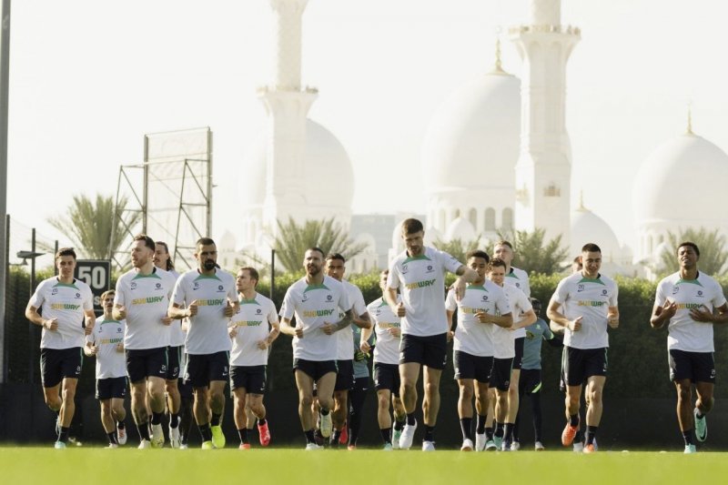 ۱۴ تیم در امارات برای جام ملت‌ها آماده می‌شوند