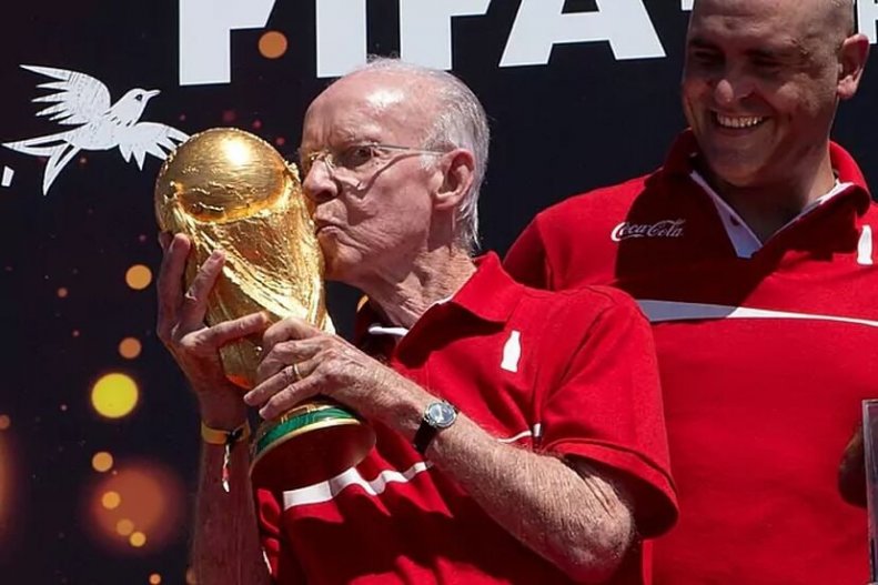 چهار قهرمانی جام جهانی با ابرمربی کهنسال / چرا مرگ ماریو زاگالو برزیل را به گریه انداخت 4