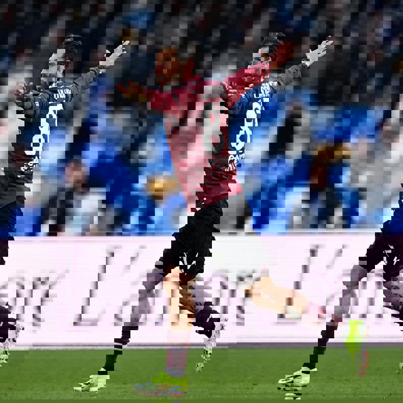 گل نجاتبخش دقیقه 6+90/ ناپولی 2-1 سالرنیتانا: خروج موقتی از بحران 2