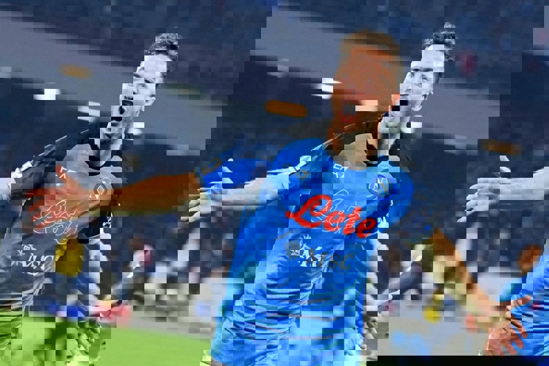 گل نجاتبخش دقیقه 6+90/ ناپولی 2-1 سالرنیتانا: خروج موقتی از بحران 4