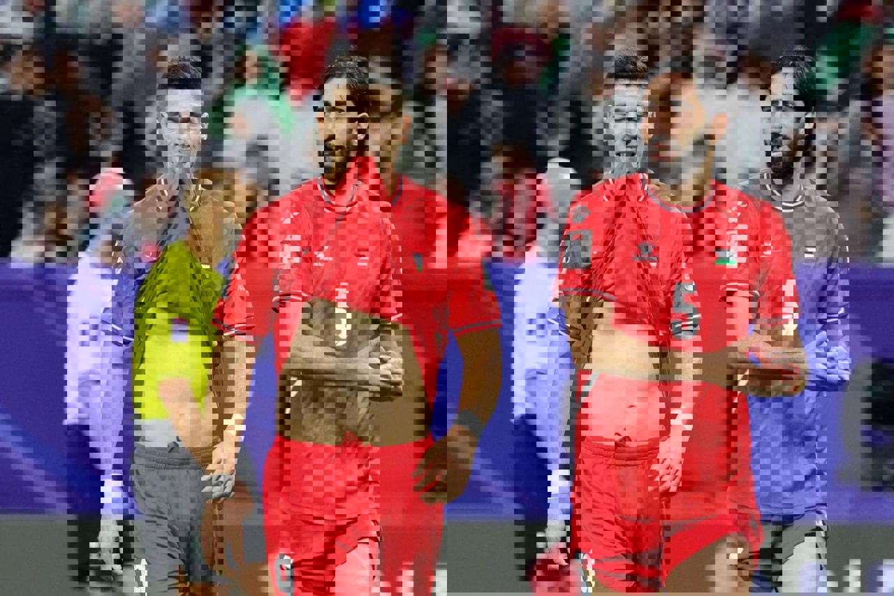 1980211