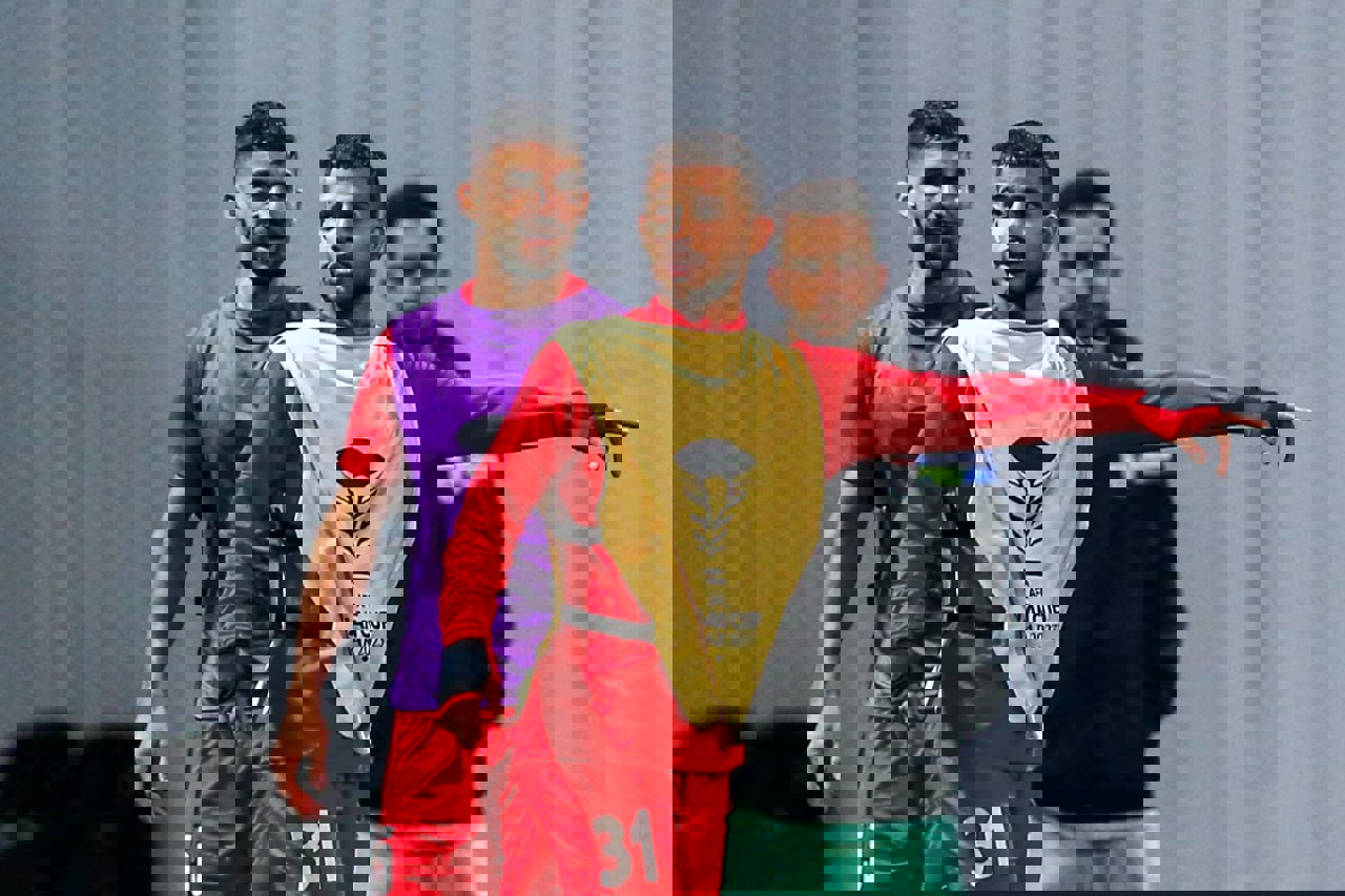 1980123