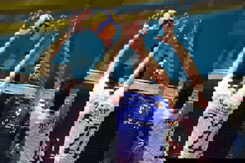 1980339