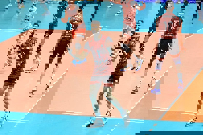 1980343