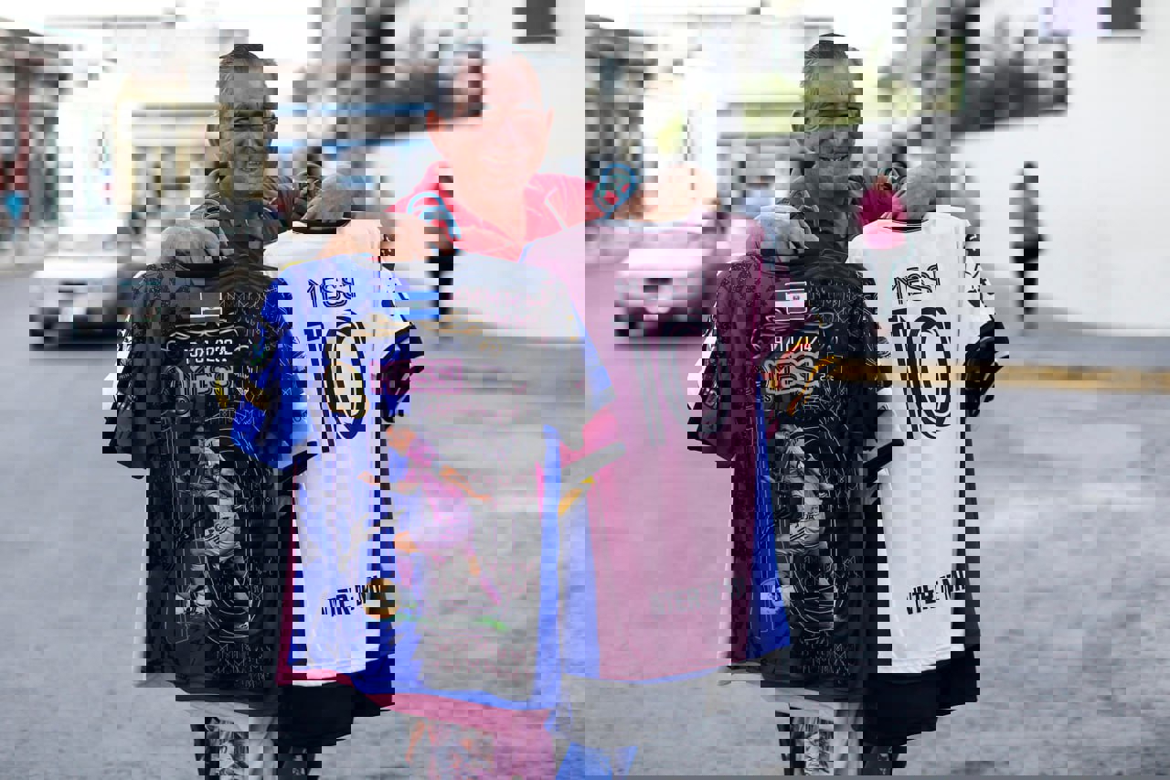 1980490