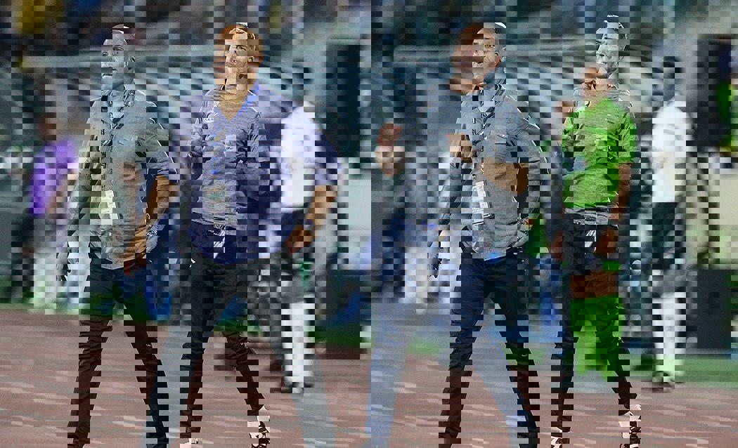 1980537