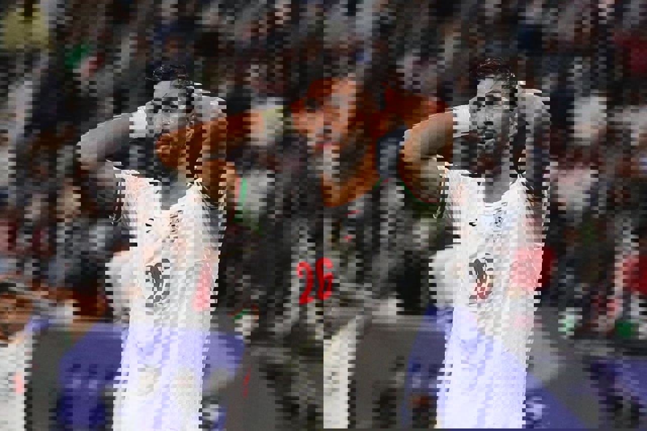 1980785