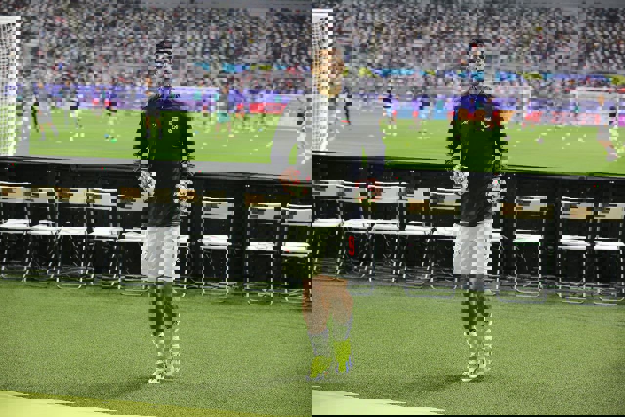 1980821