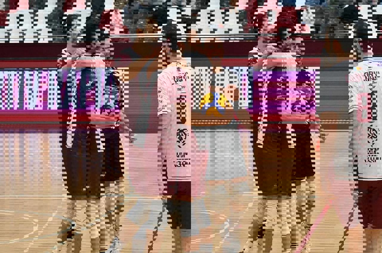 1981263