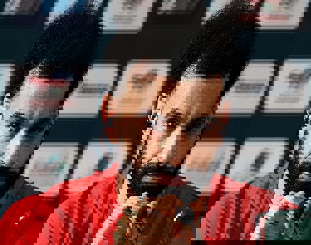 1981395