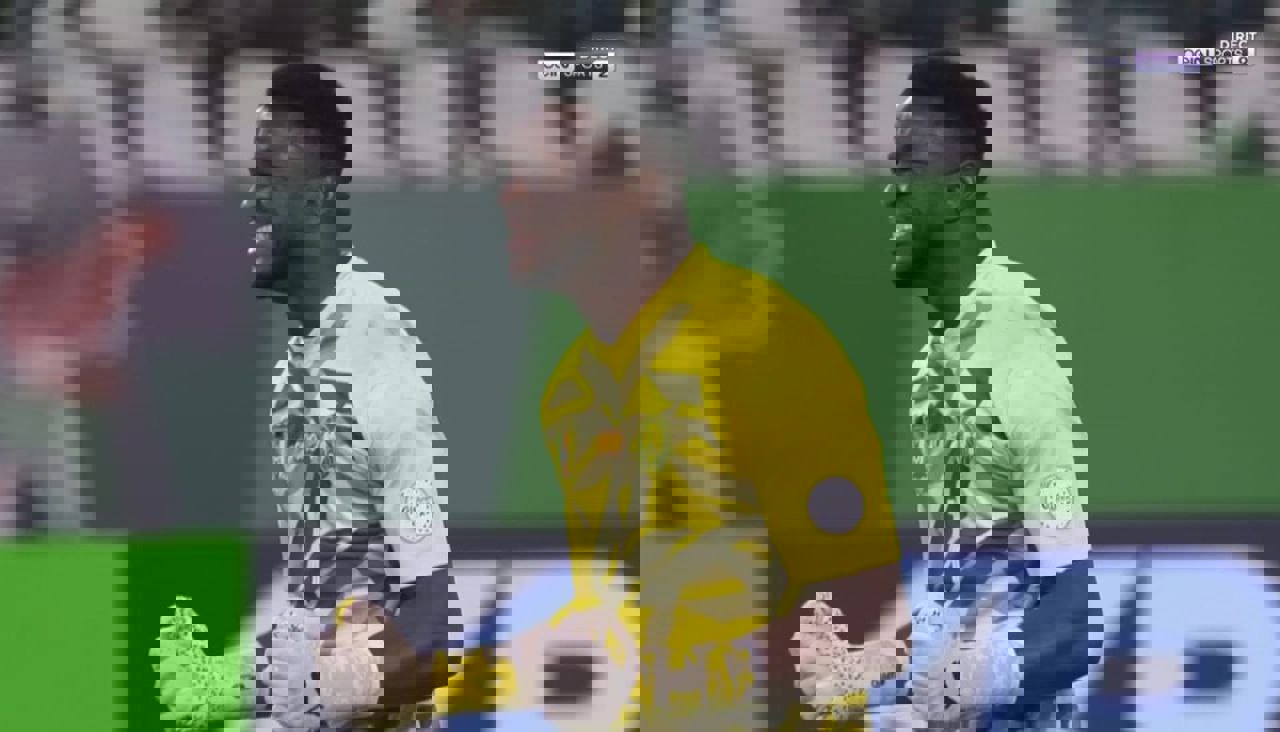 1982382