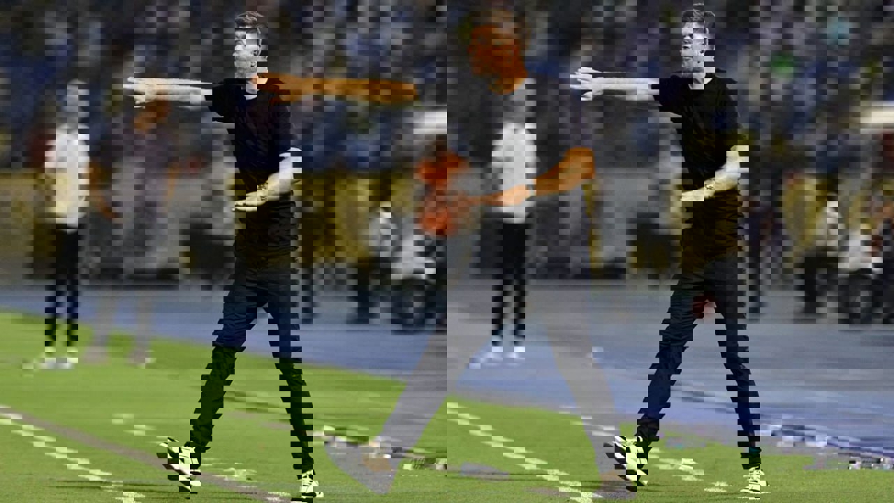 1982325