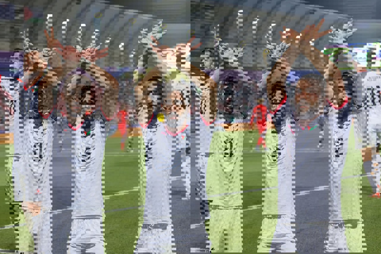1982439