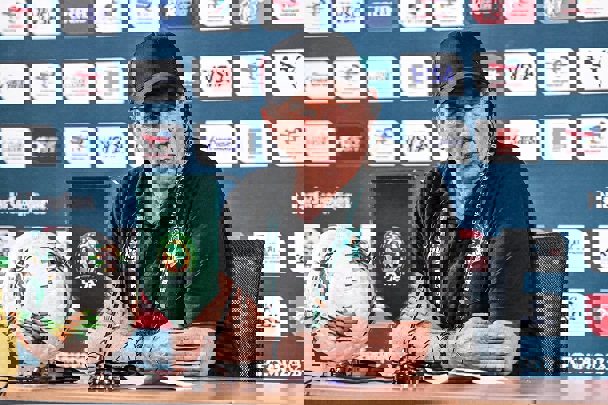 1982587