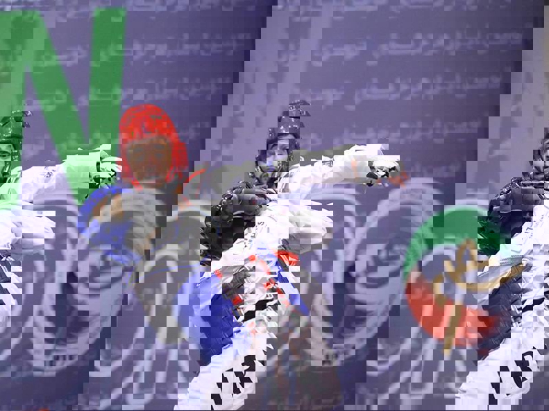 1983333