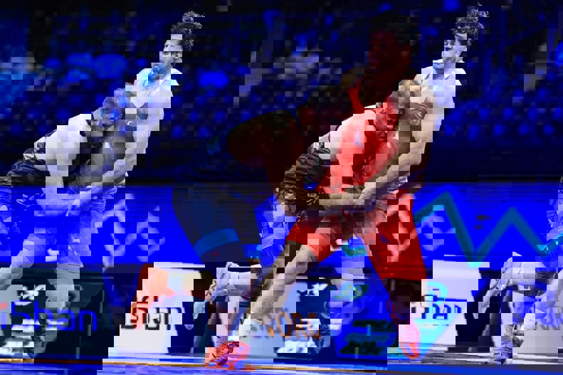1983615