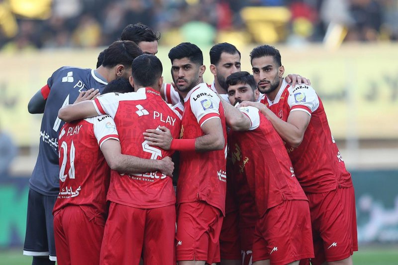 پنجره پرسپولیس بسته ماند (عکس)