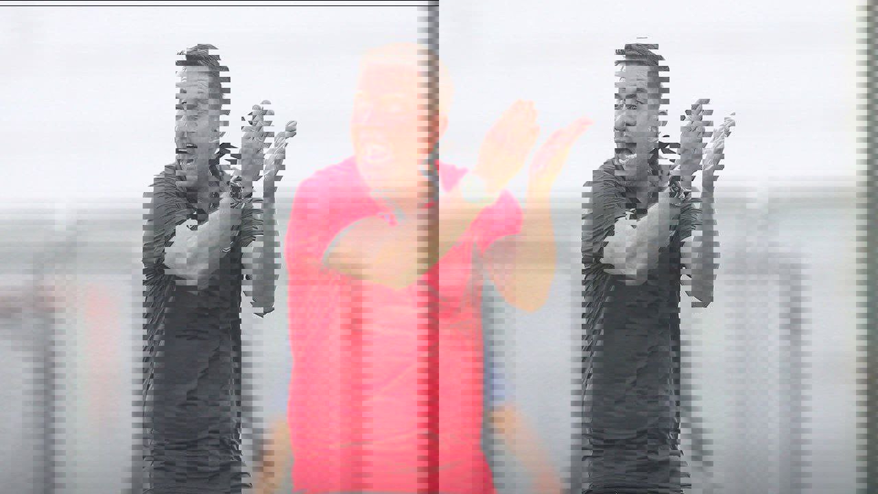 1983669