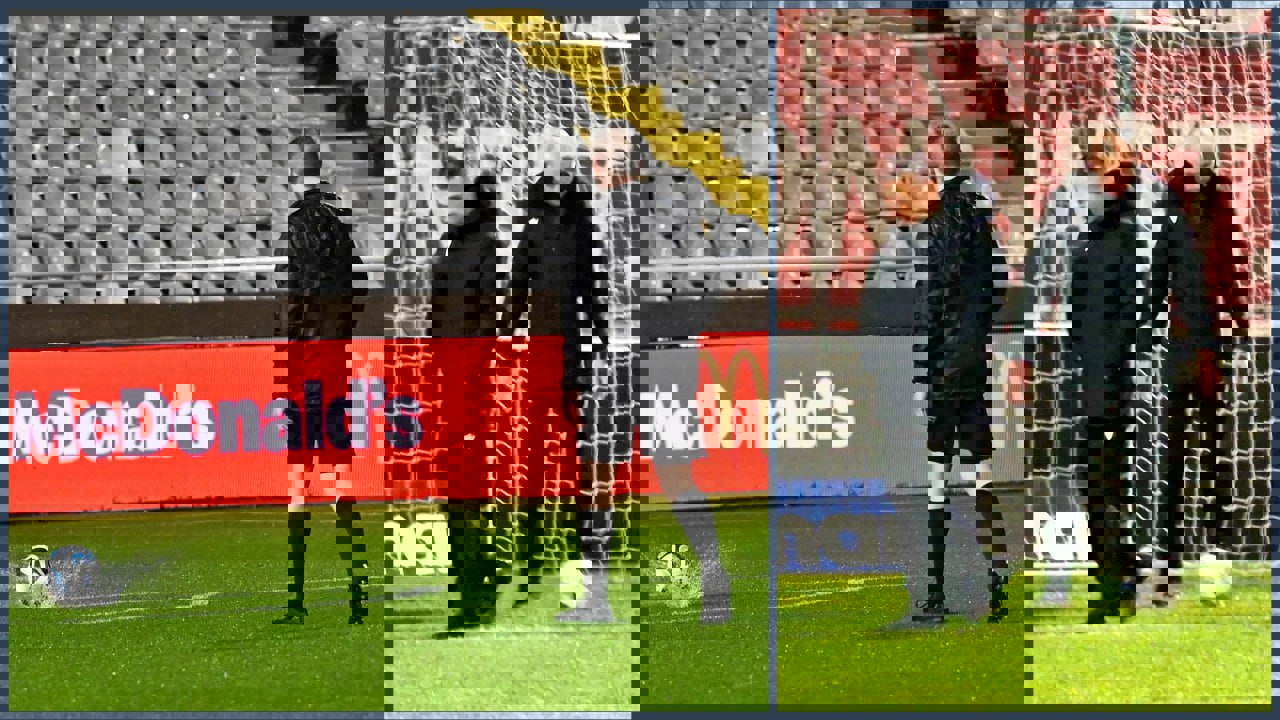 1985142