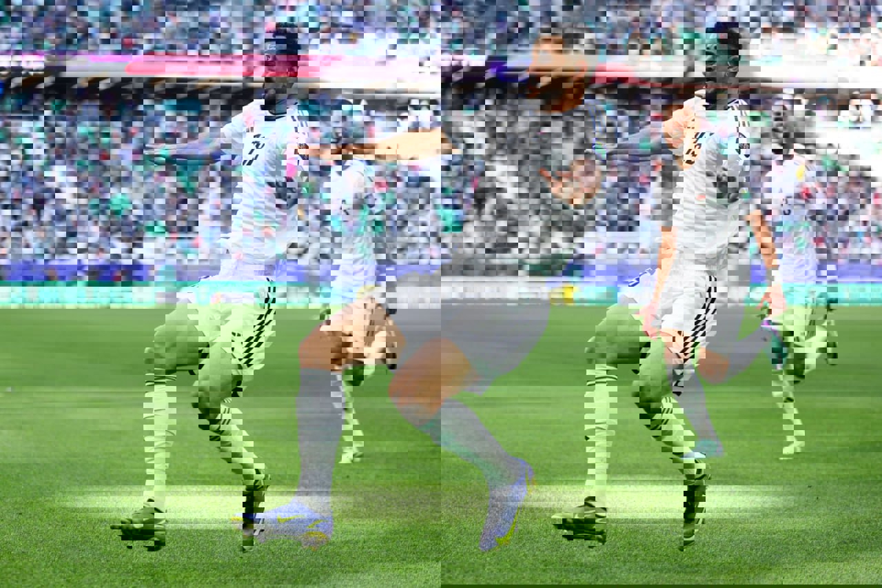 1985245