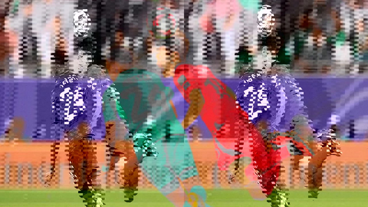 1985627
