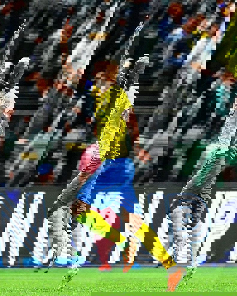 1985948