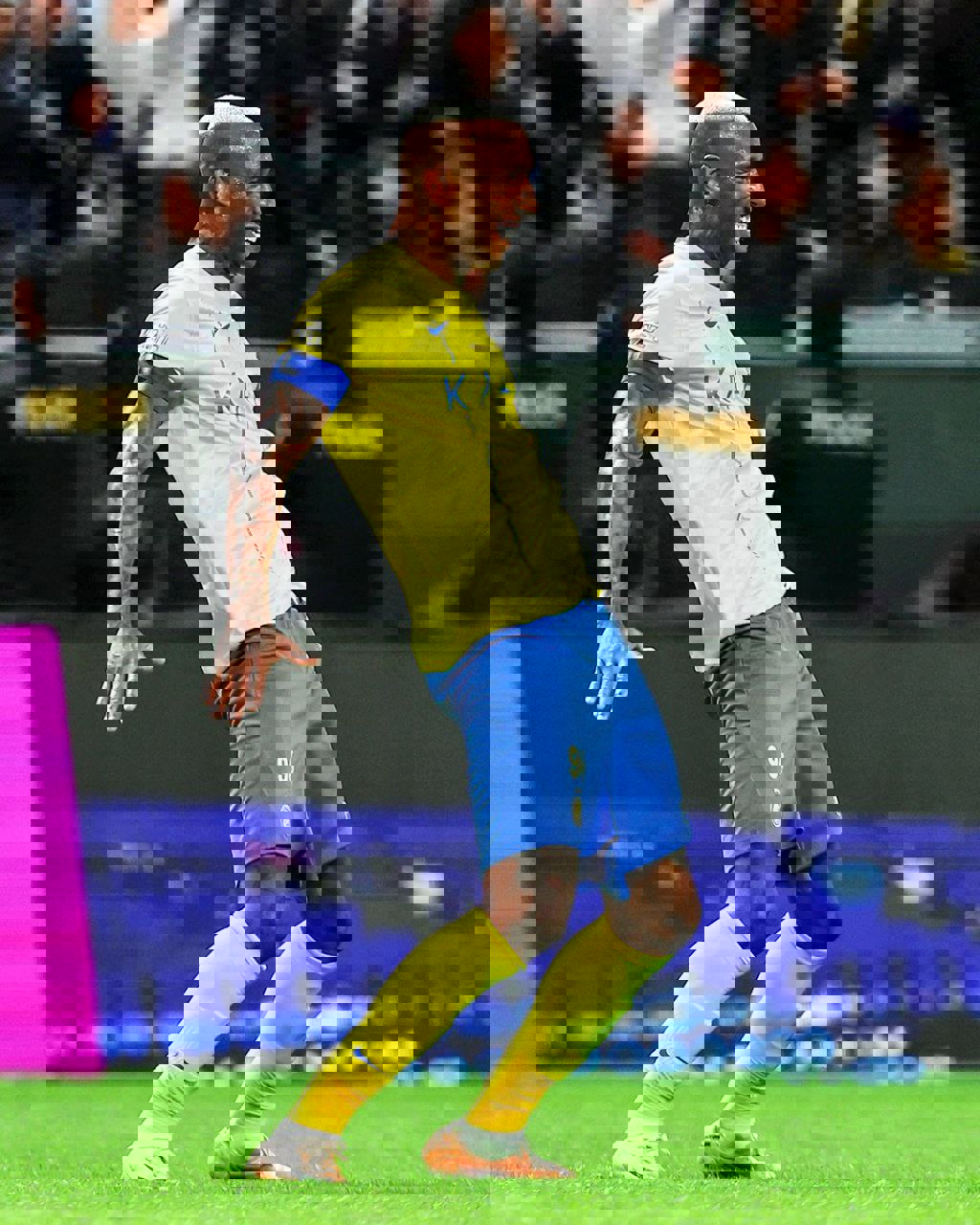 1985949